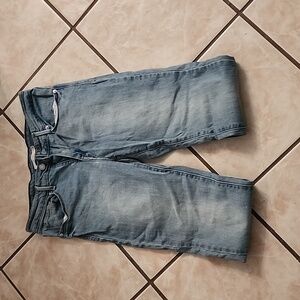 Levi jeans women 29